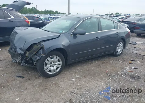 2010 Nissan Altima из США, поврежденный, VIN 1N4AL2AP2AN435177